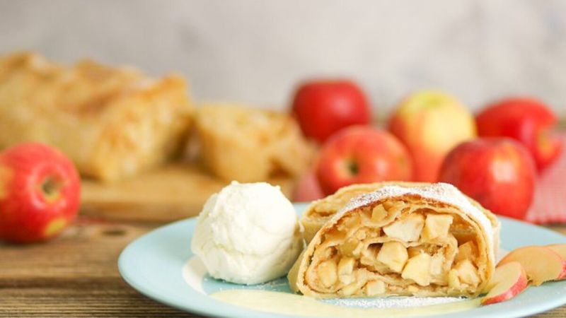 Apfelstrudel