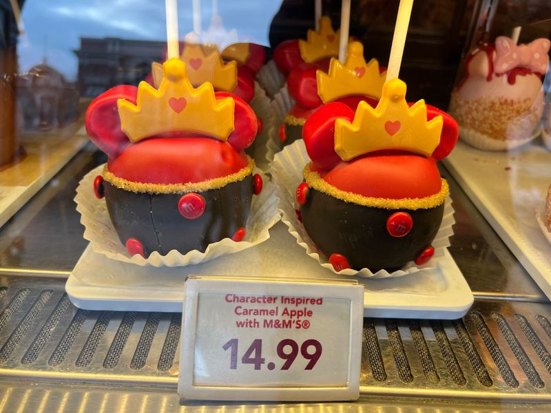 Cinderella's Royal Caramel Apple
