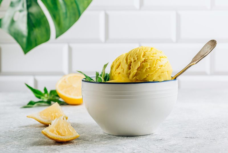 Lemon Poppyseed Delight