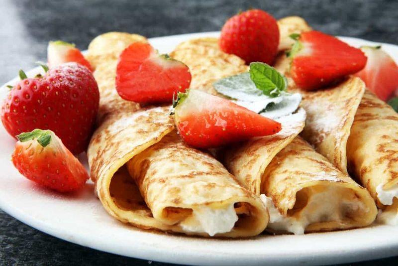 Strawberry Mascarpone Crepes
