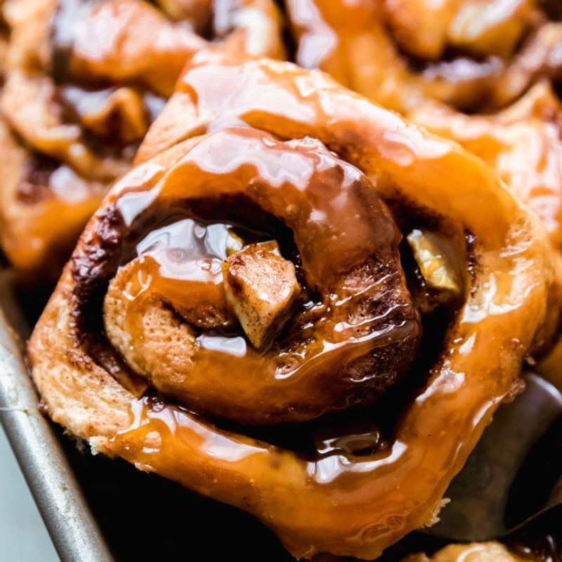Apple Cinnamon Roll