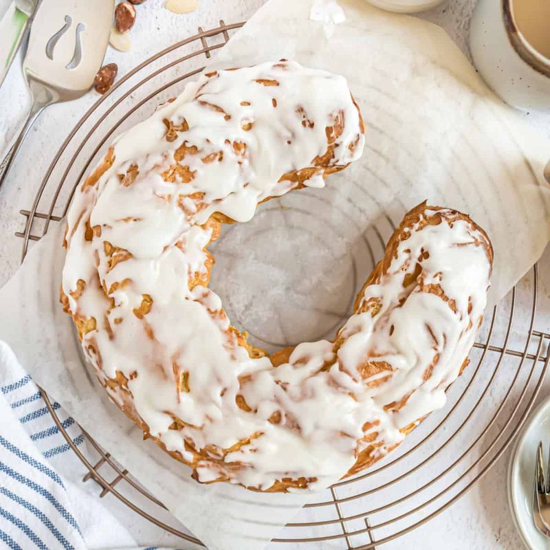 Almond Kringle