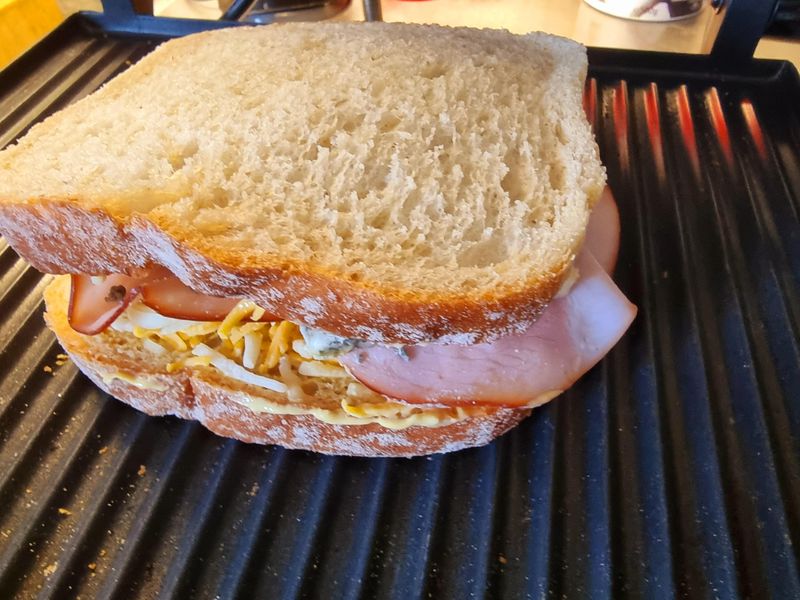 Mediocre Munch