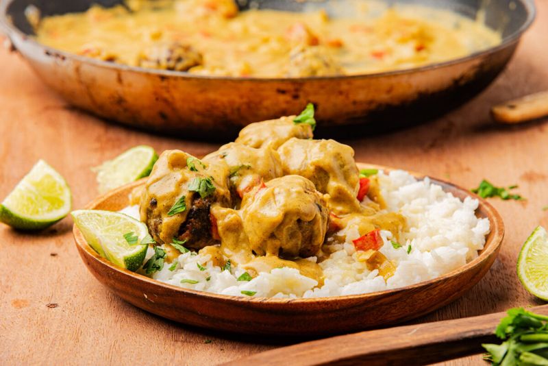 Creamy Coconut Curry Bowl