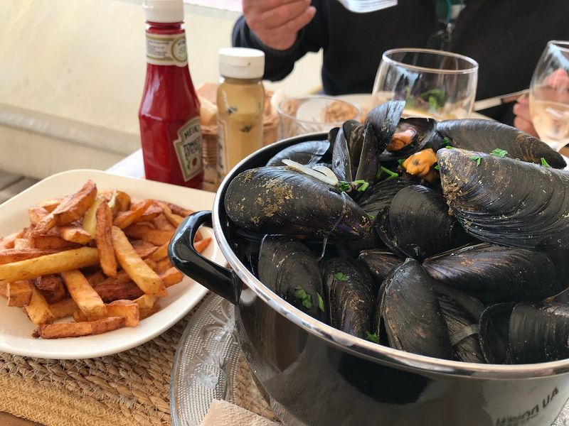 Moules Marinières