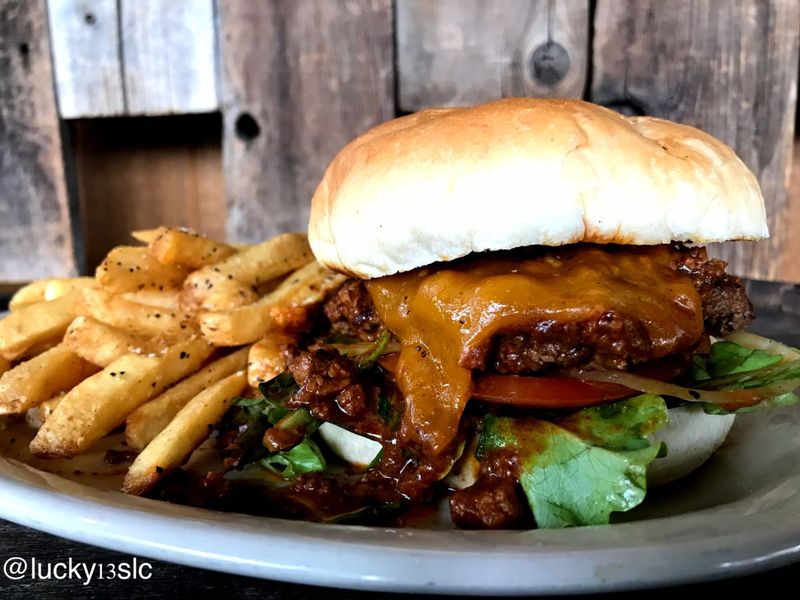 Utah: Lucky 13 Bar & Grill