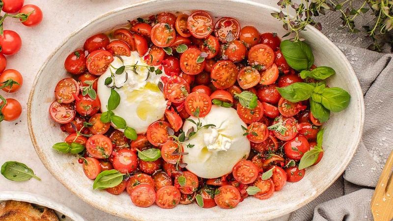 Italian Caprese Farro Bowl
