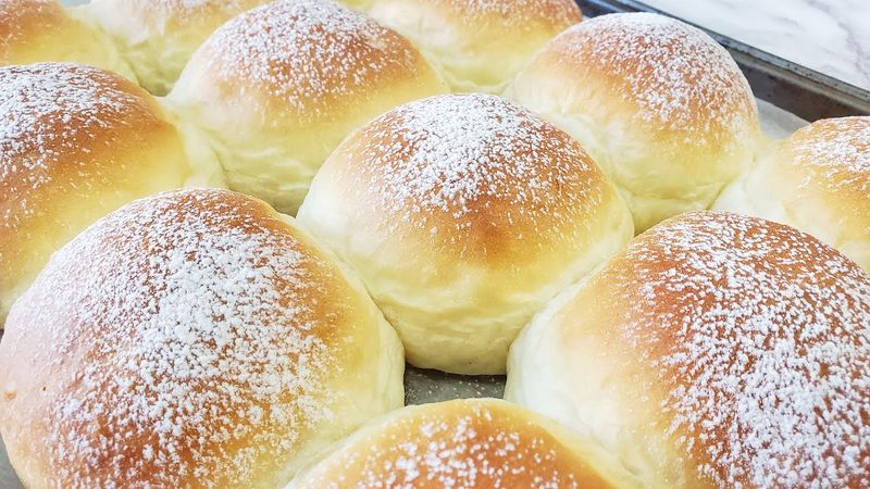 Japanese Milk Bread Rolls