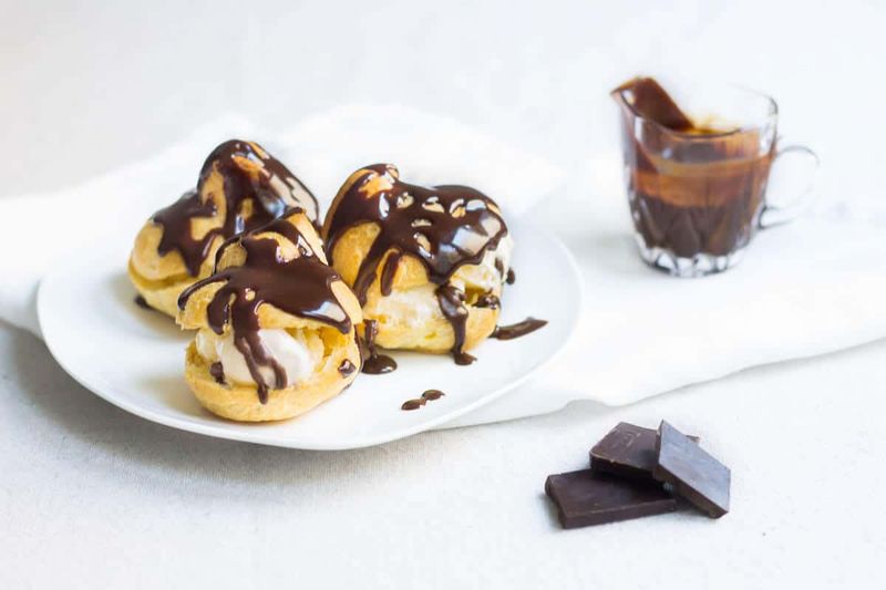 Mini Profiteroles