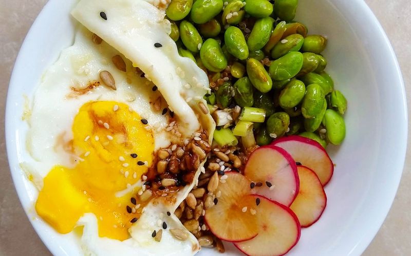 Edamame Quinoa Bowl