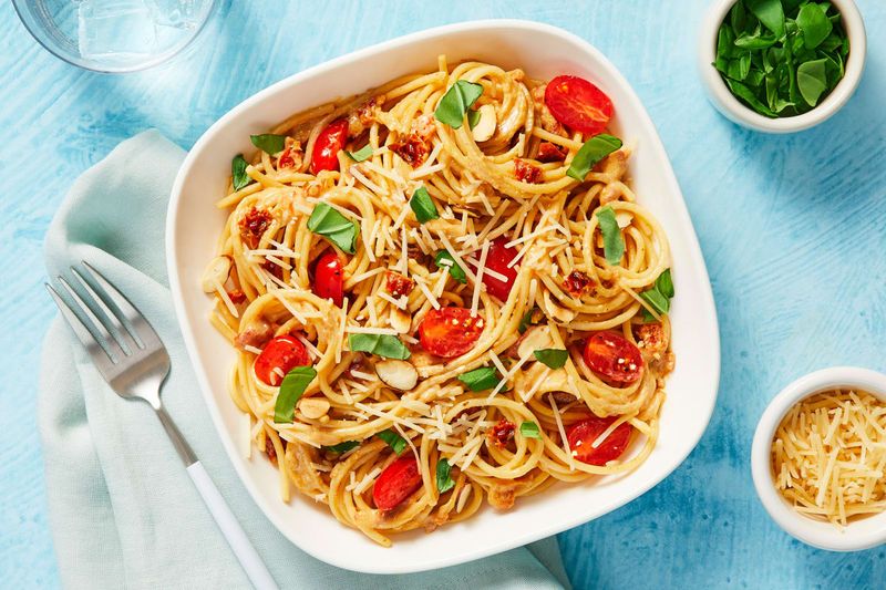 Tomato Basil Spaghetti