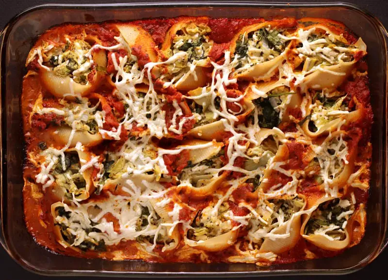 Spinach and Artichoke Stuffed Pasta Shells