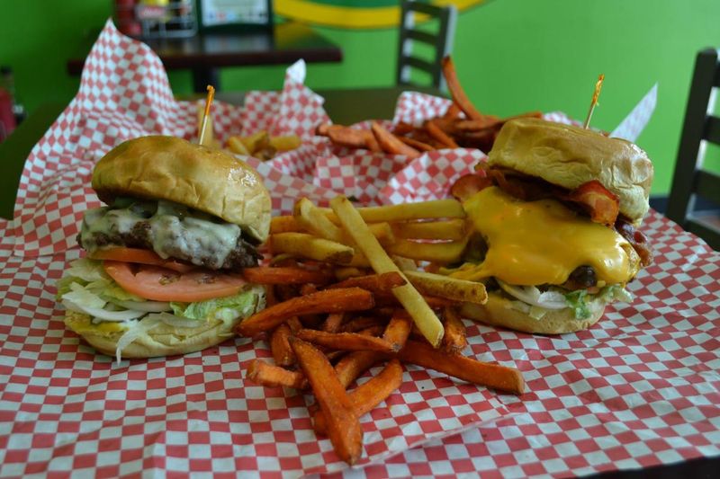 Virginia: Carytown Burgers & Fries