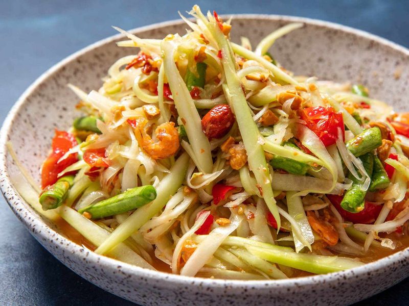 Spicy Thai Green Papaya Salad