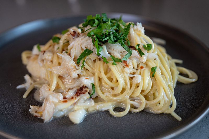 Washington: Dungeness Crab Linguine at The Crab Pot, Seattle