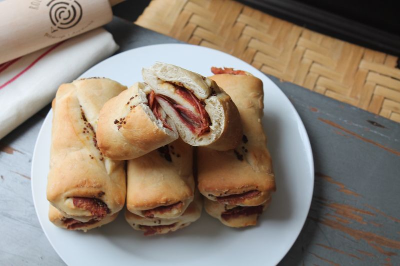 West Virginia: Pepperoni Roll