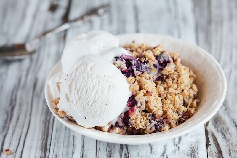 Blueberry Crisp