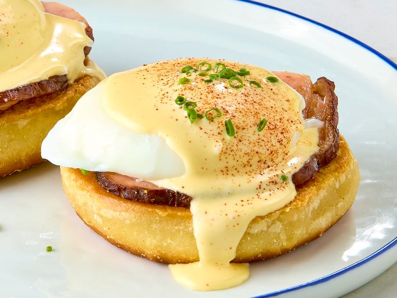 Eggs Benedict