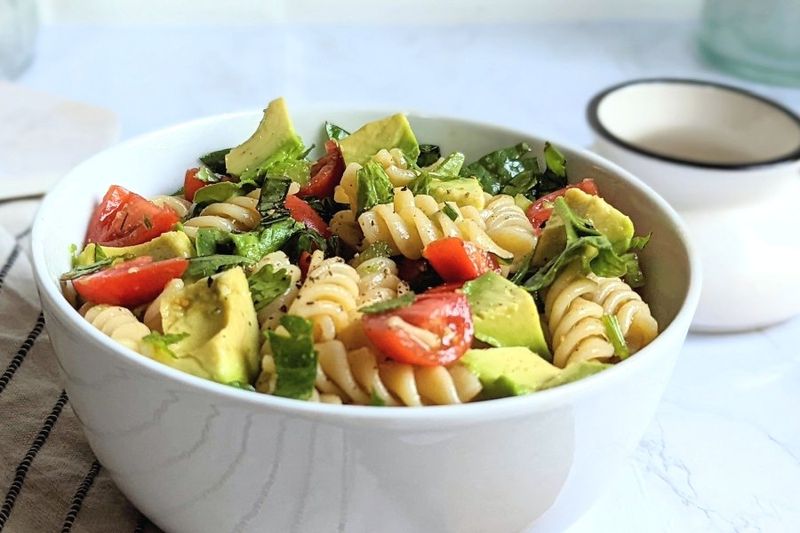 Creamy Avocado Pasta Salad