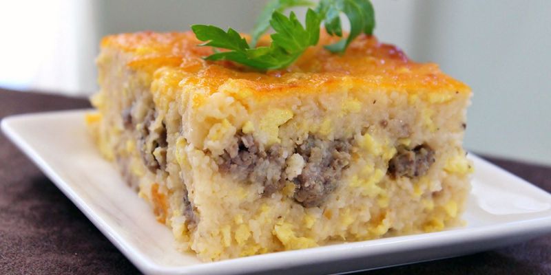 Sausage and Grits Breakfast Casserole