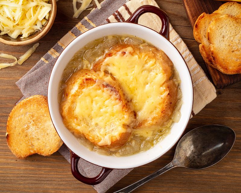 Zuppa di Cipolle
