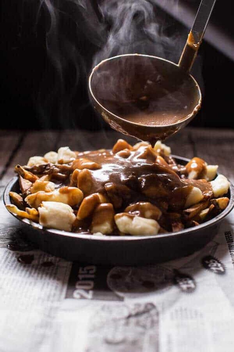 Poutine, Canada