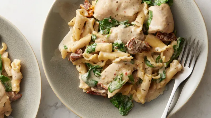 Tuscan Chicken Pasta