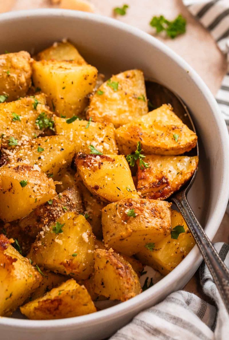 Garlic Parmesan Roasted Potatoes