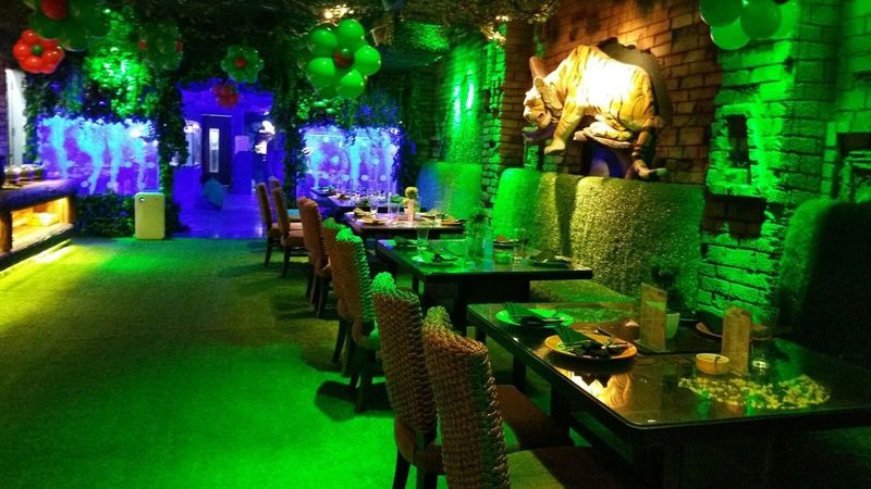 Jungle Café