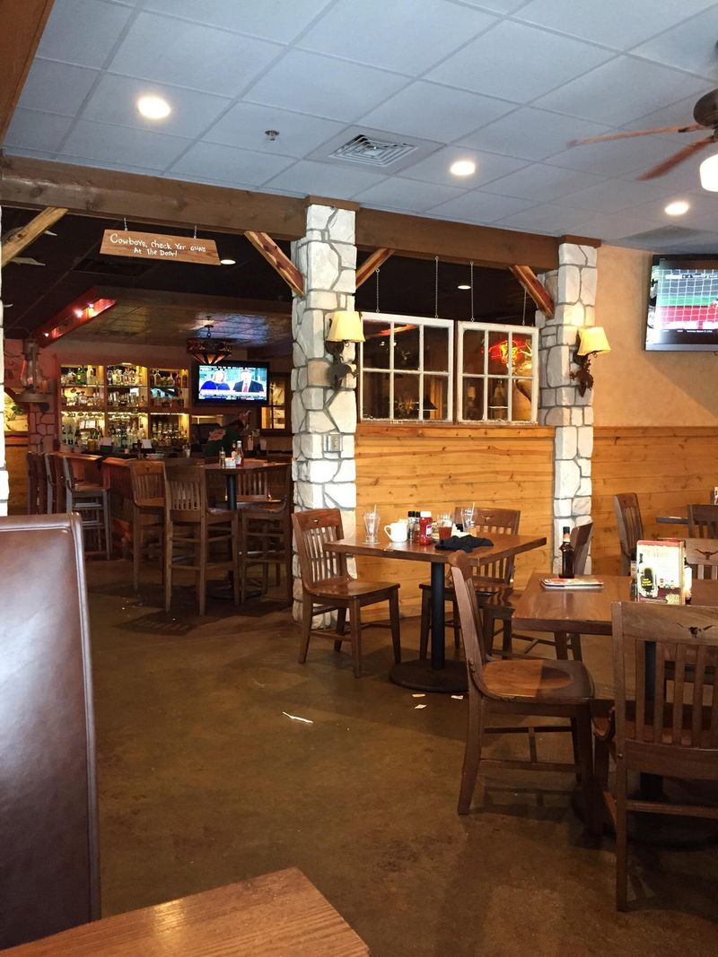 Mark’s Feed Store – Louisville