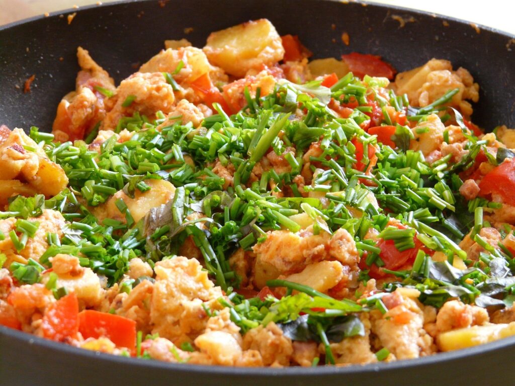 stir-fry, pan, meal, yummy, chives, potatoes, egg, vegetables, stir-fry, stir-fry, stir-fry, stir-fry, stir-fry