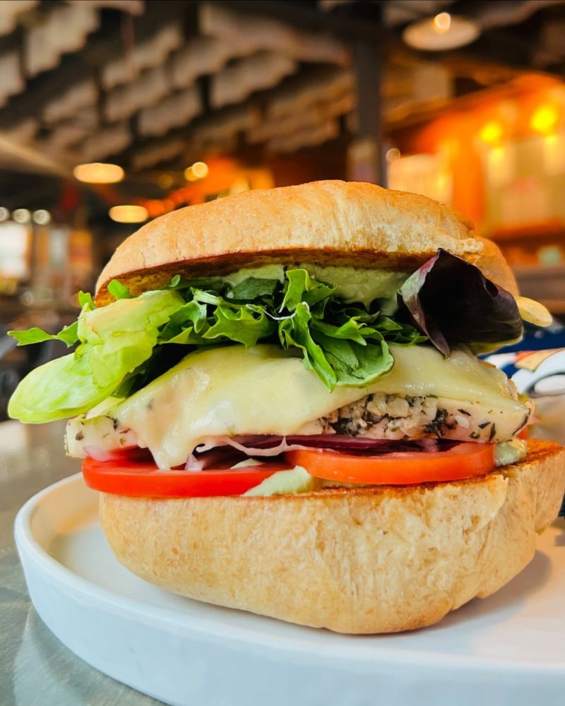 Alaska - The Midnight Sun Burger