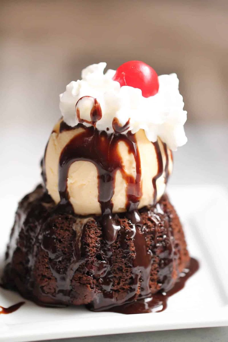 Chili's Molten Chocolate Cake