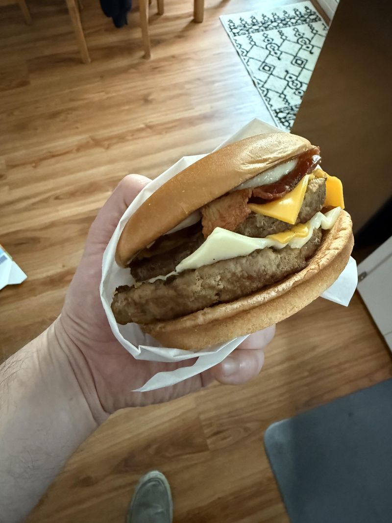 Jack in the Box Bacon Ultimate Cheeseburger