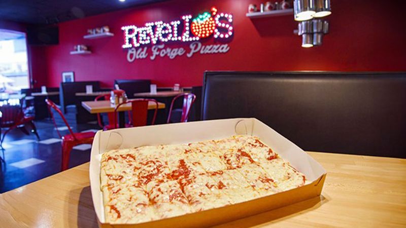 Revello’s Pizza – Old Forge