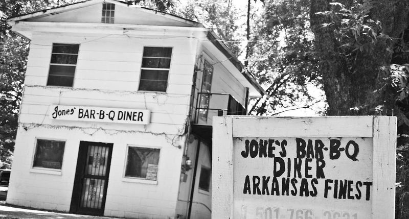 Arkansas - Jones Bar-B-Q Diner