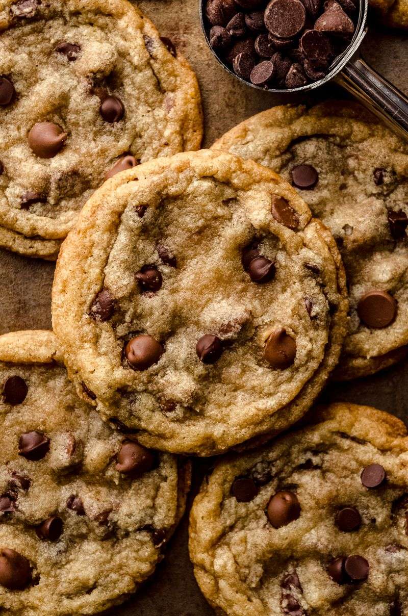 Nostalgic Chocolate Chip Cookies