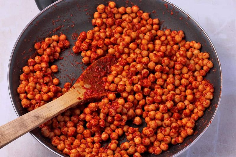 Smoky Harissa Chickpeas