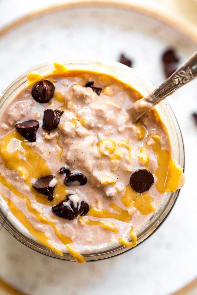 Chocolate Peanut Butter Cup Oats