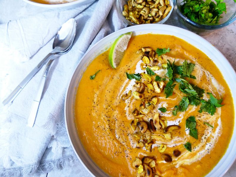 Coconut Curry Pumpkin Soup