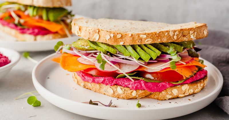 Roasted Bell Pepper and Hummus Sandwich