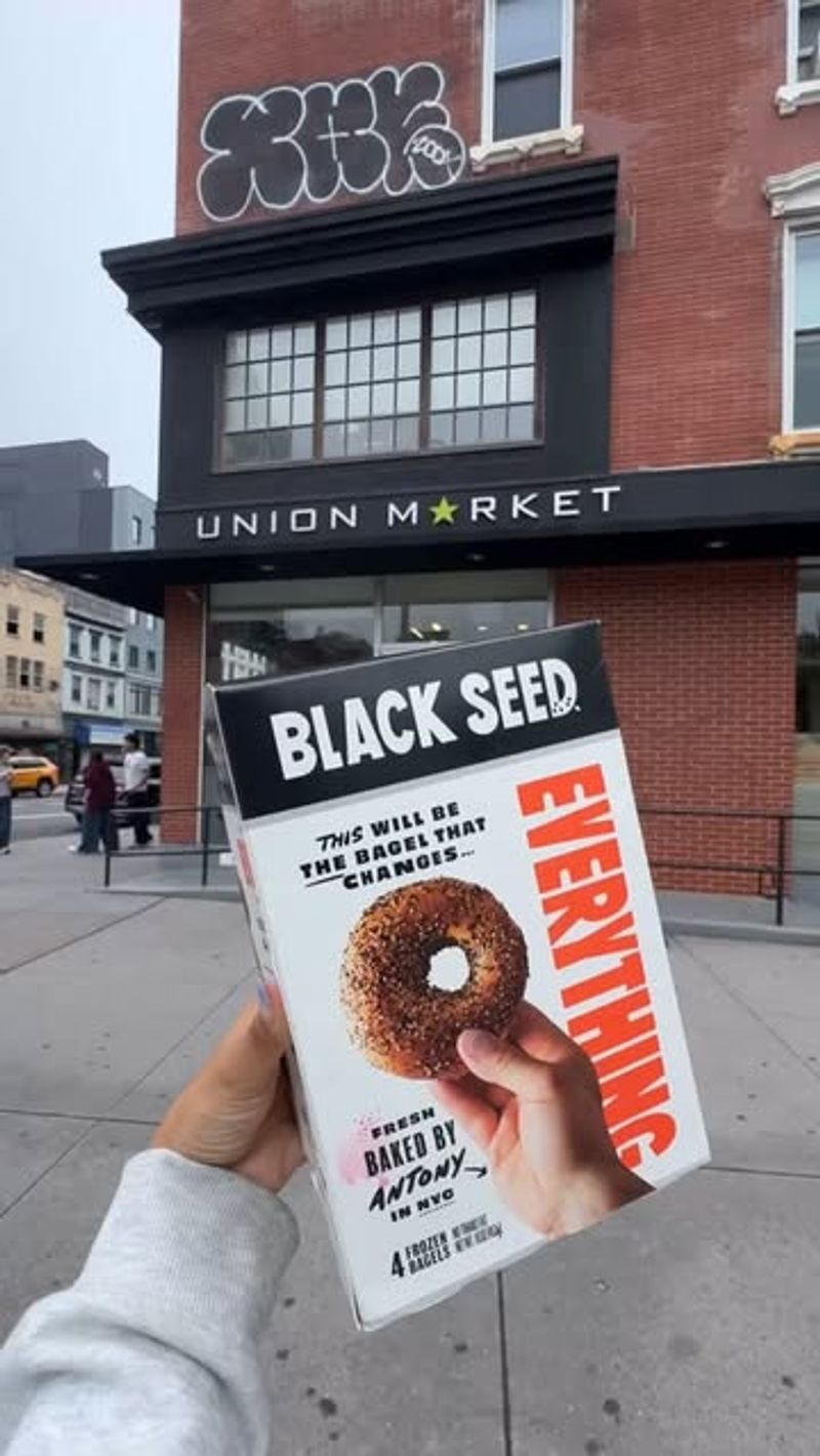 Black Seed Bagels