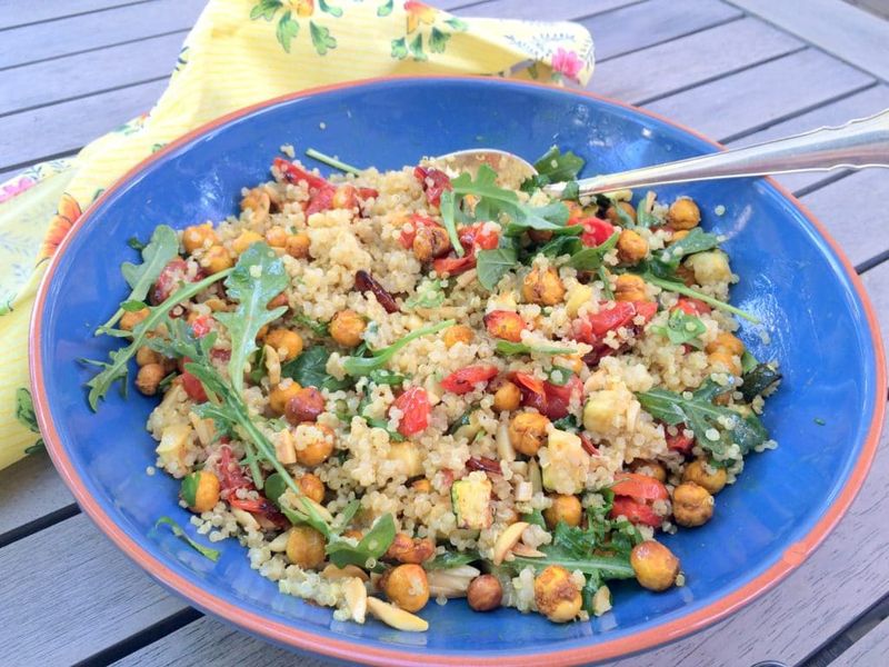 Roasted Chickpea and Quinoa Crunch