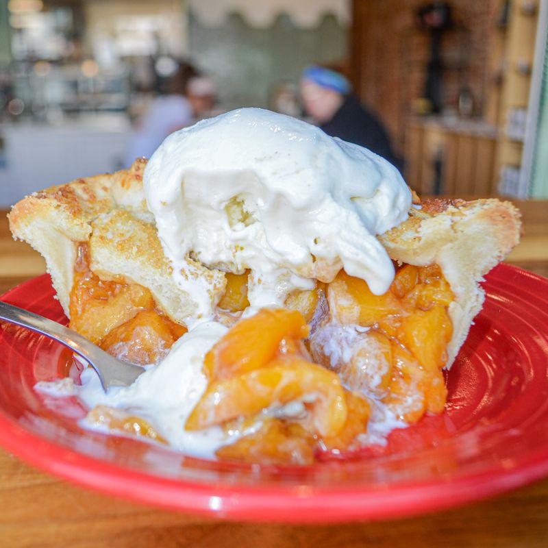 Colorado: Palisade Peach Pie