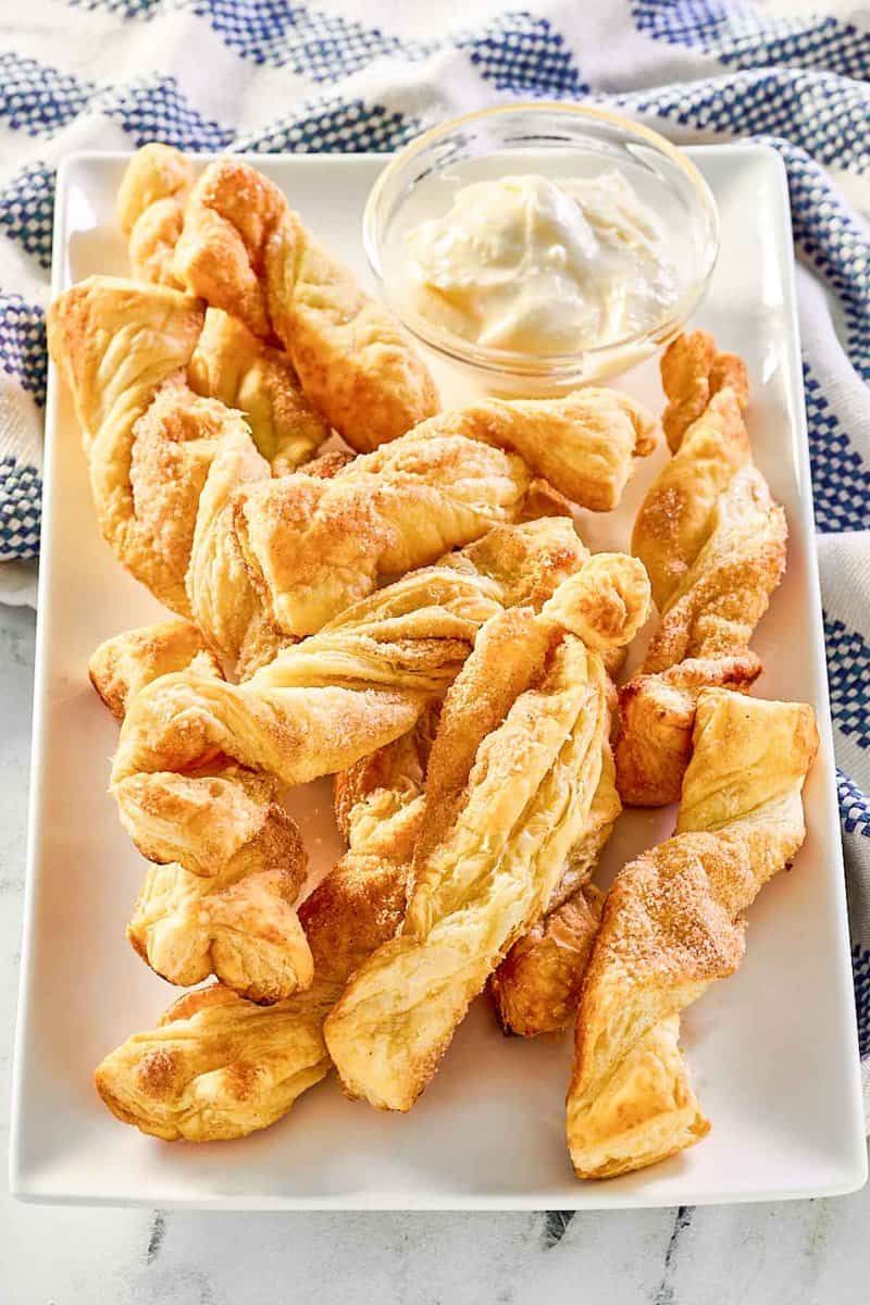 Cinnabon Stix