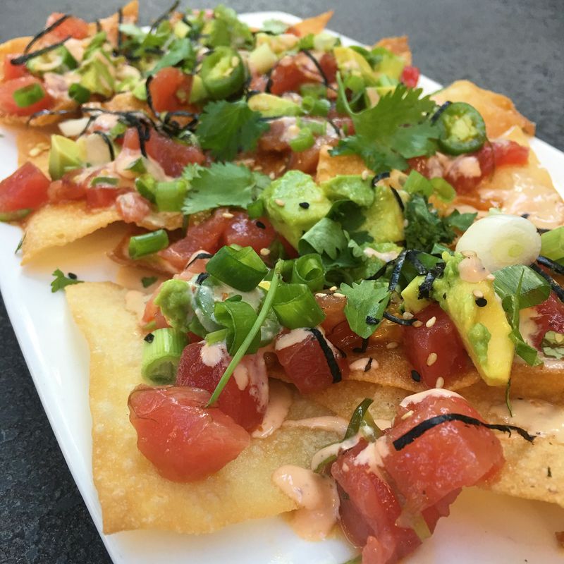 Yard House: Poke Nachos & Onion Ring Tower