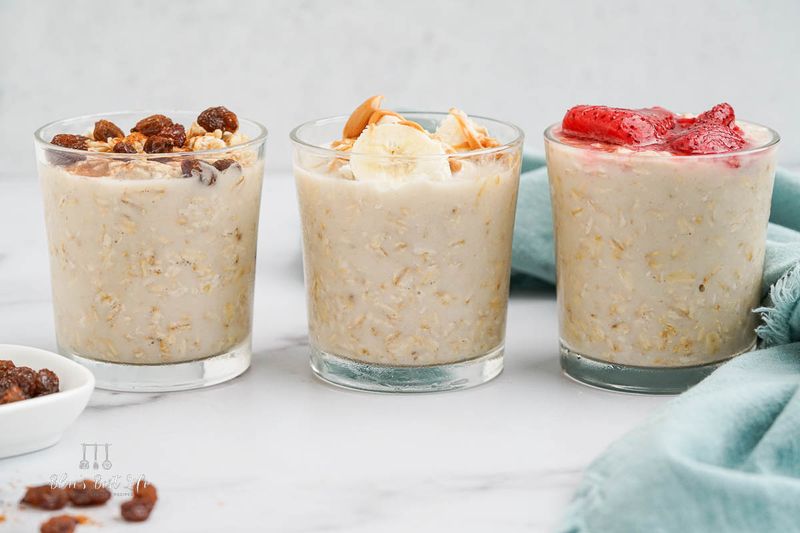 Overnight Oats with Greek Yogurt