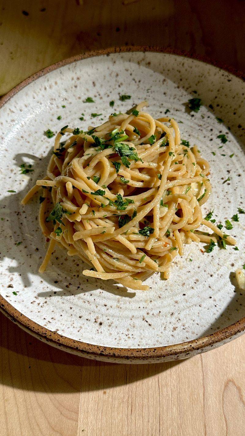 Quinoa Spaghetti Aglio e Olio