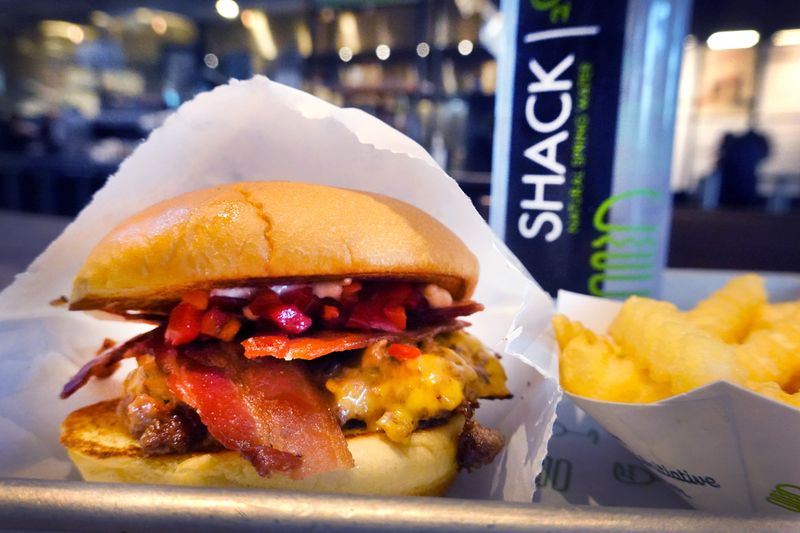 Shake Shack – Premium burgers at a premium price