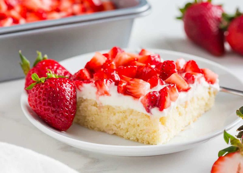 Strawberry Shortcake Bars